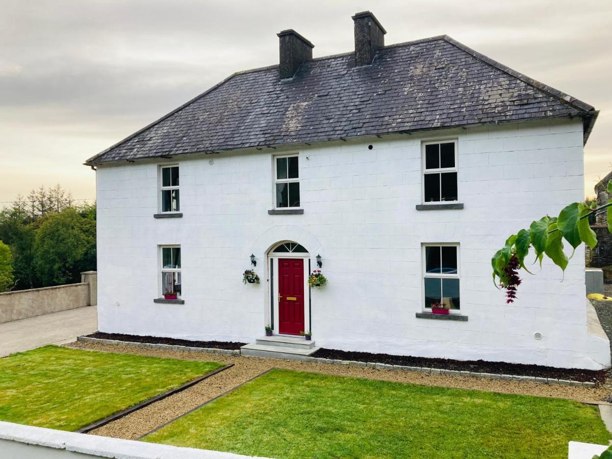 Entire Farmhouse In Tipperary Nenagh Buitenkant foto